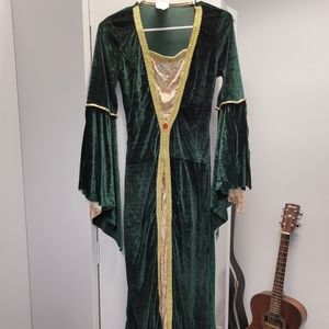 Princess / Midieval Dress